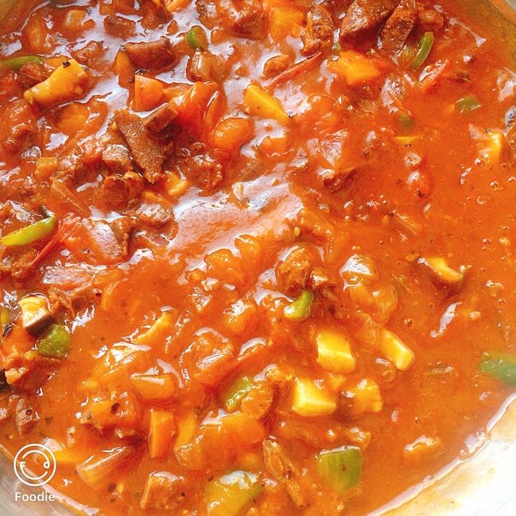 意大利面黑椒牛肉酱的做法