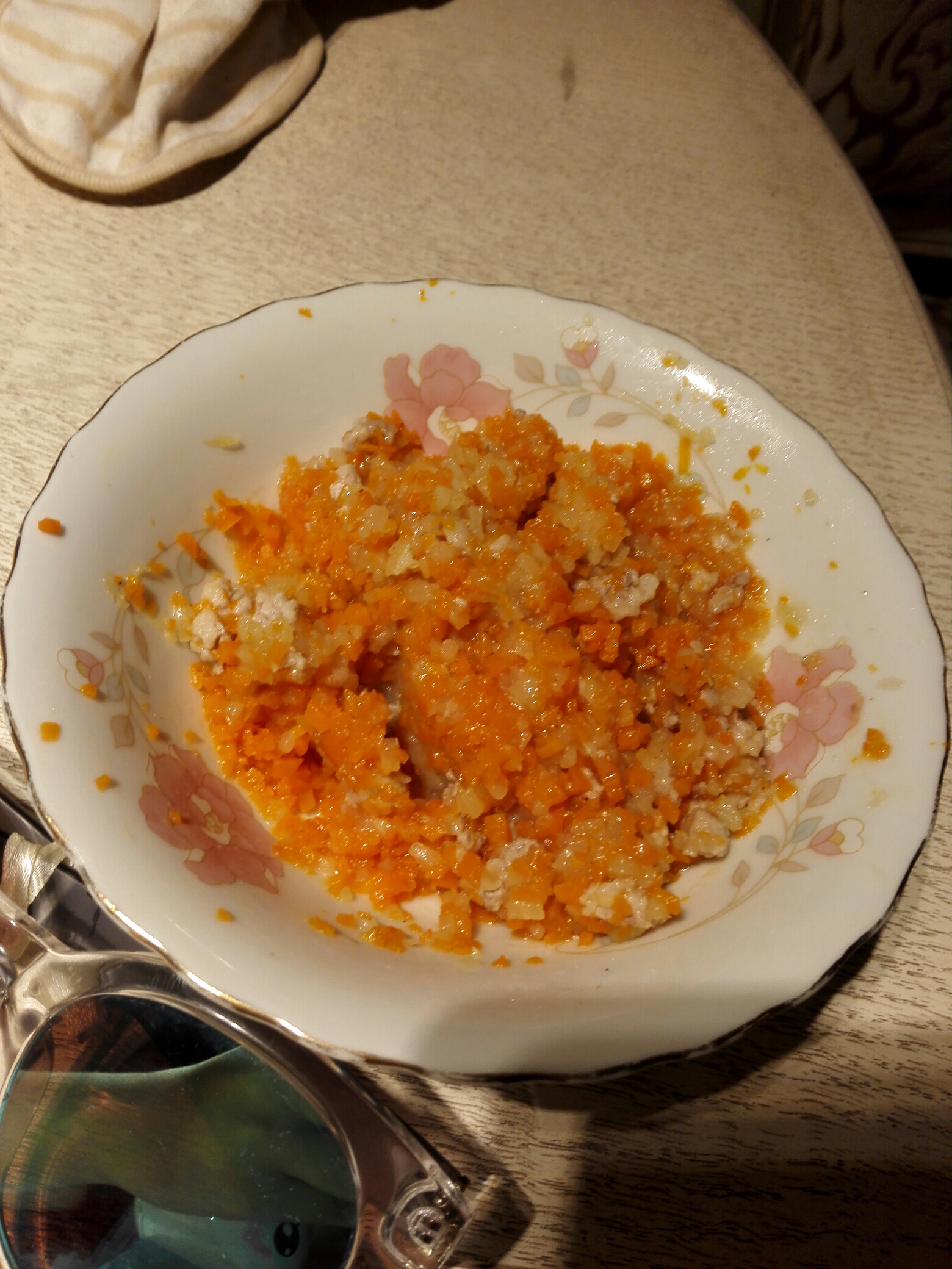 宝宝1岁菜谱 猪肉土豆胡萝卜的做法