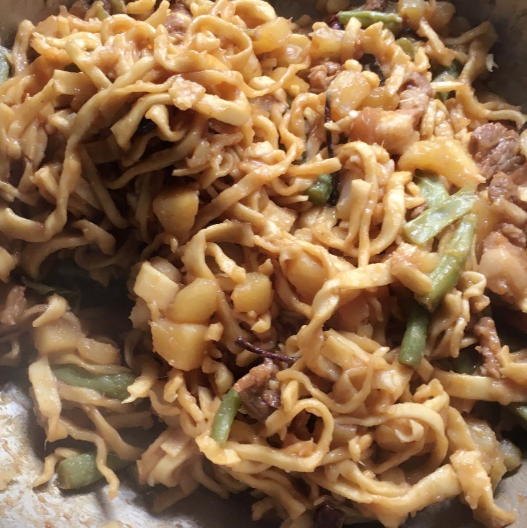 豆角焖面