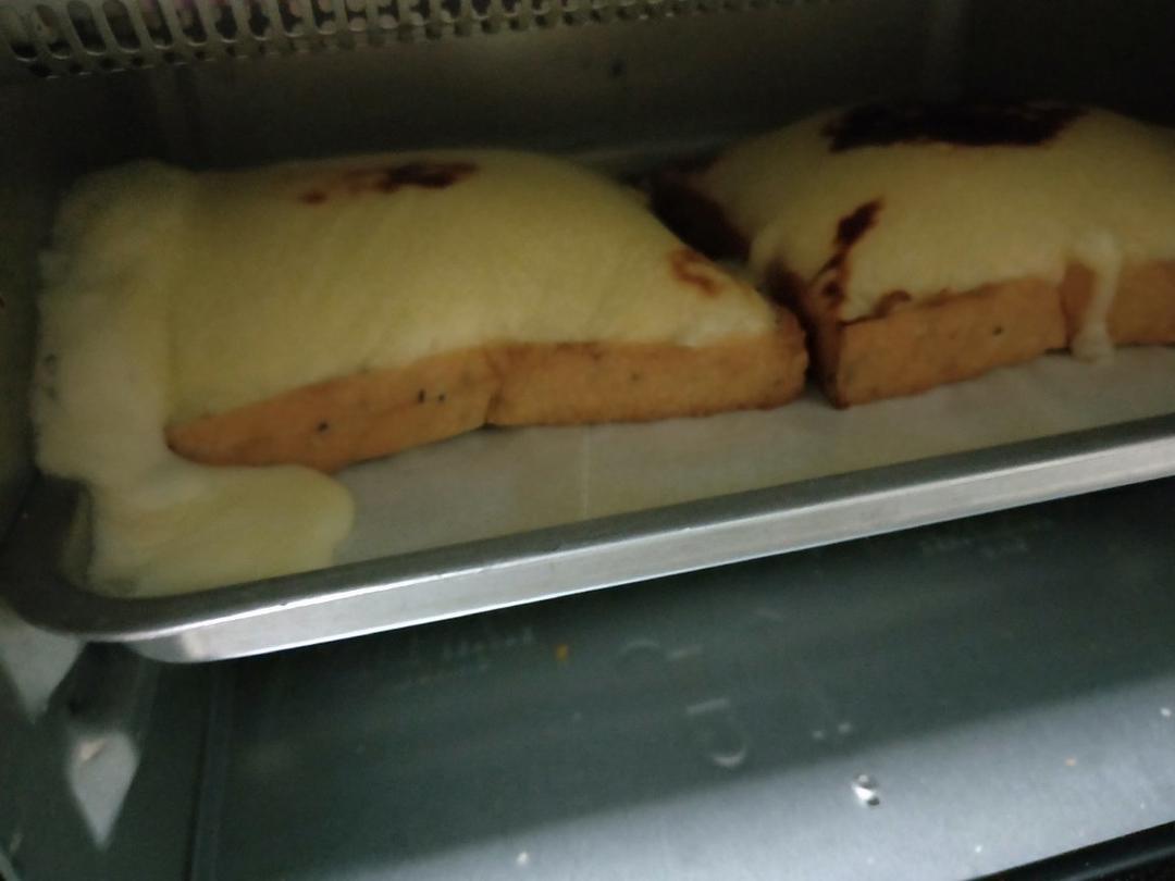 熔岩乳酪吐司【曼达小馆】