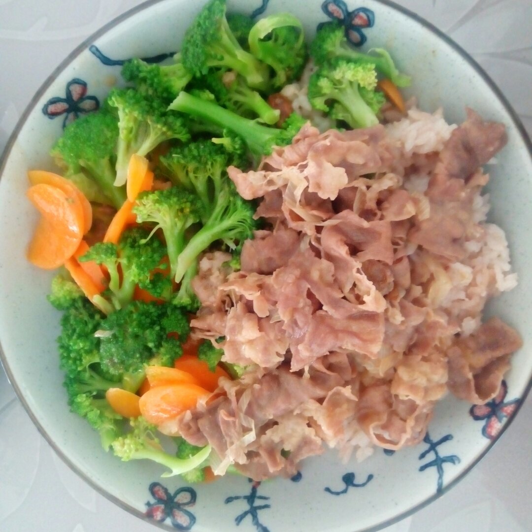 肥牛饭