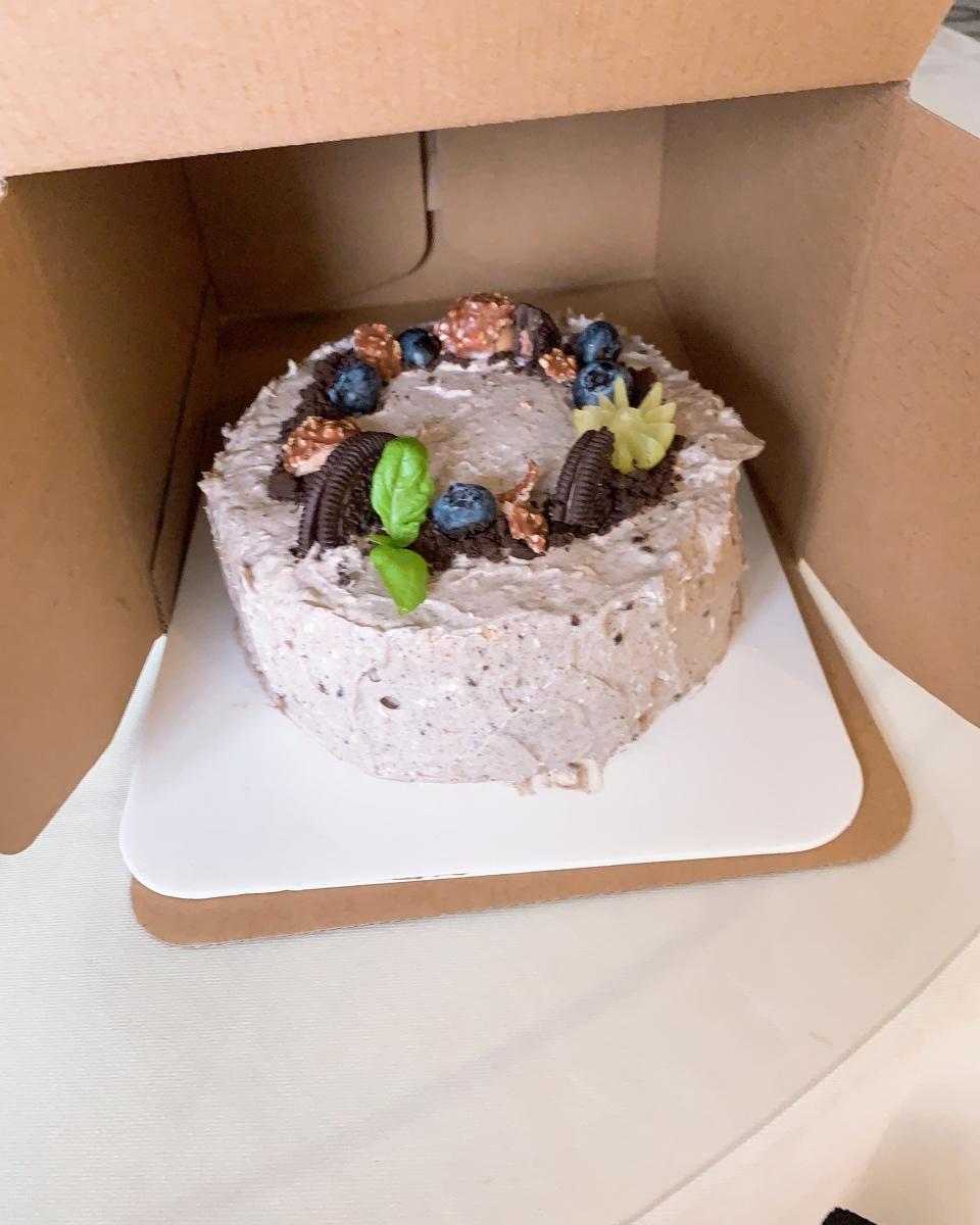 奥利奥蓝莓戚风蛋糕