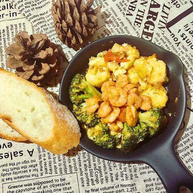 虾仁玉子豆腐煲