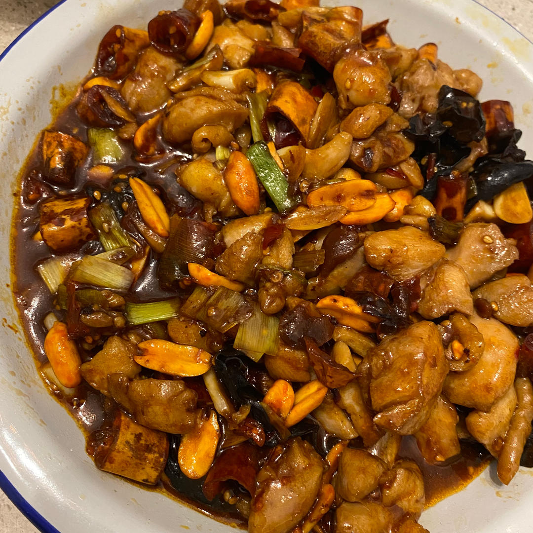 食材简单的宫保鸡丁