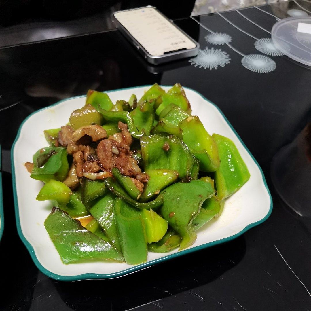 【甜椒炒肉】