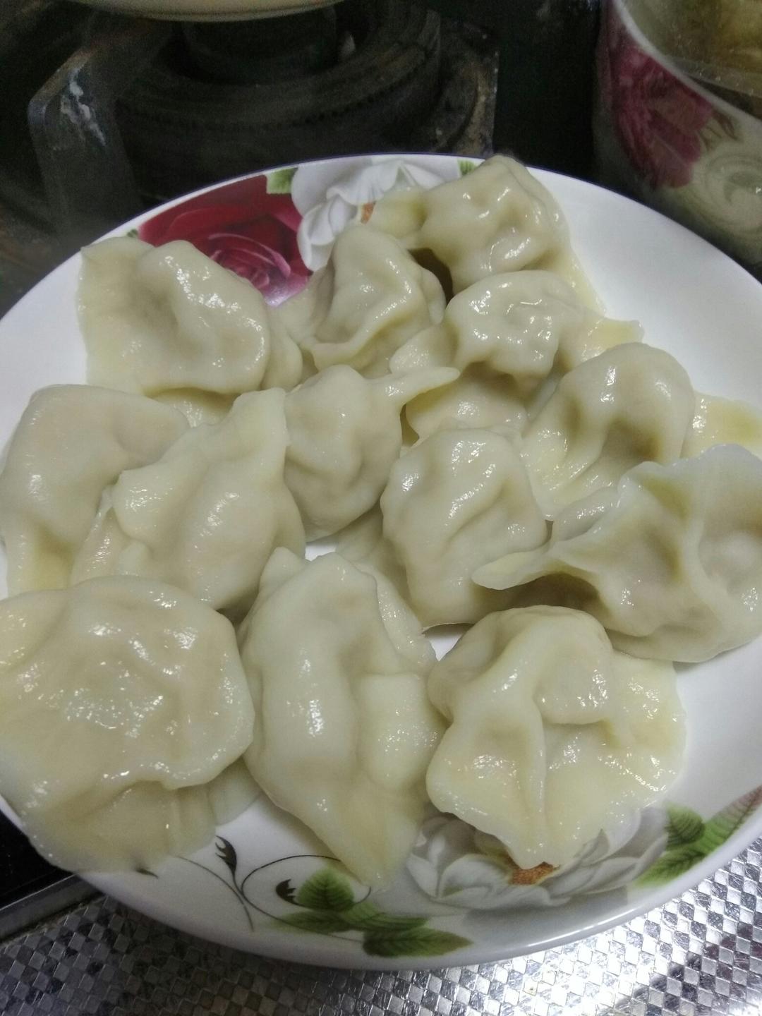 白萝卜鲜肉水饺