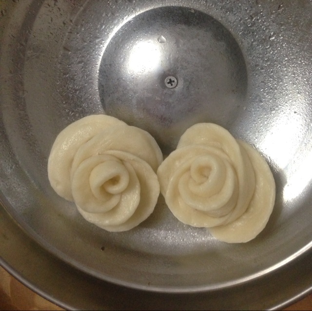 黄玫瑰馒头