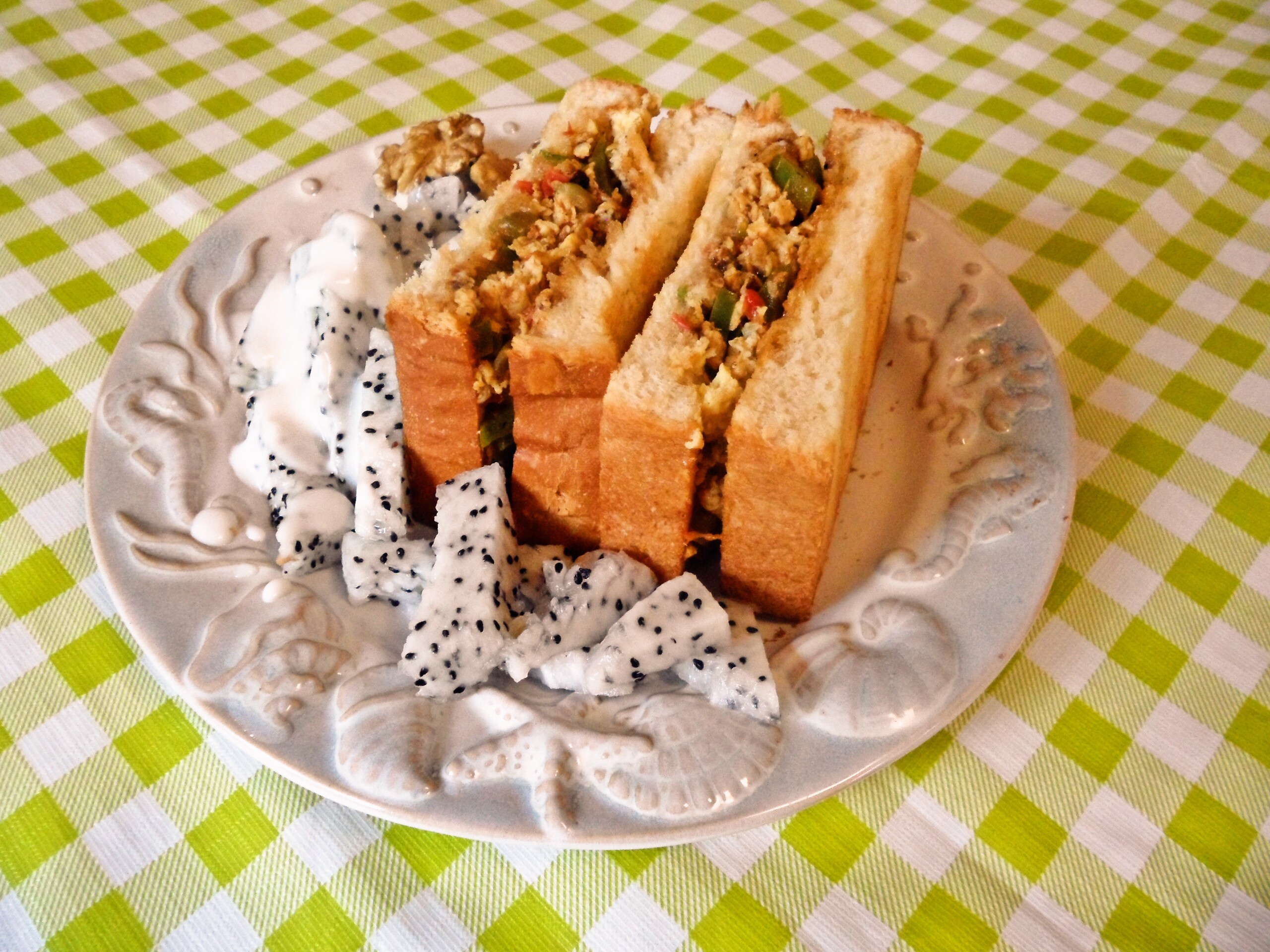 什锦炒蛋三明治