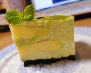 枺翠绿奶酪蛋糕           (枺茶雪糕蛋糕的味道)的做法 步骤12
