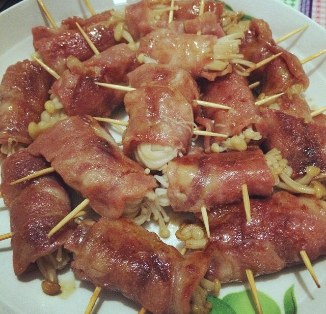 香煎培根金针菇卷