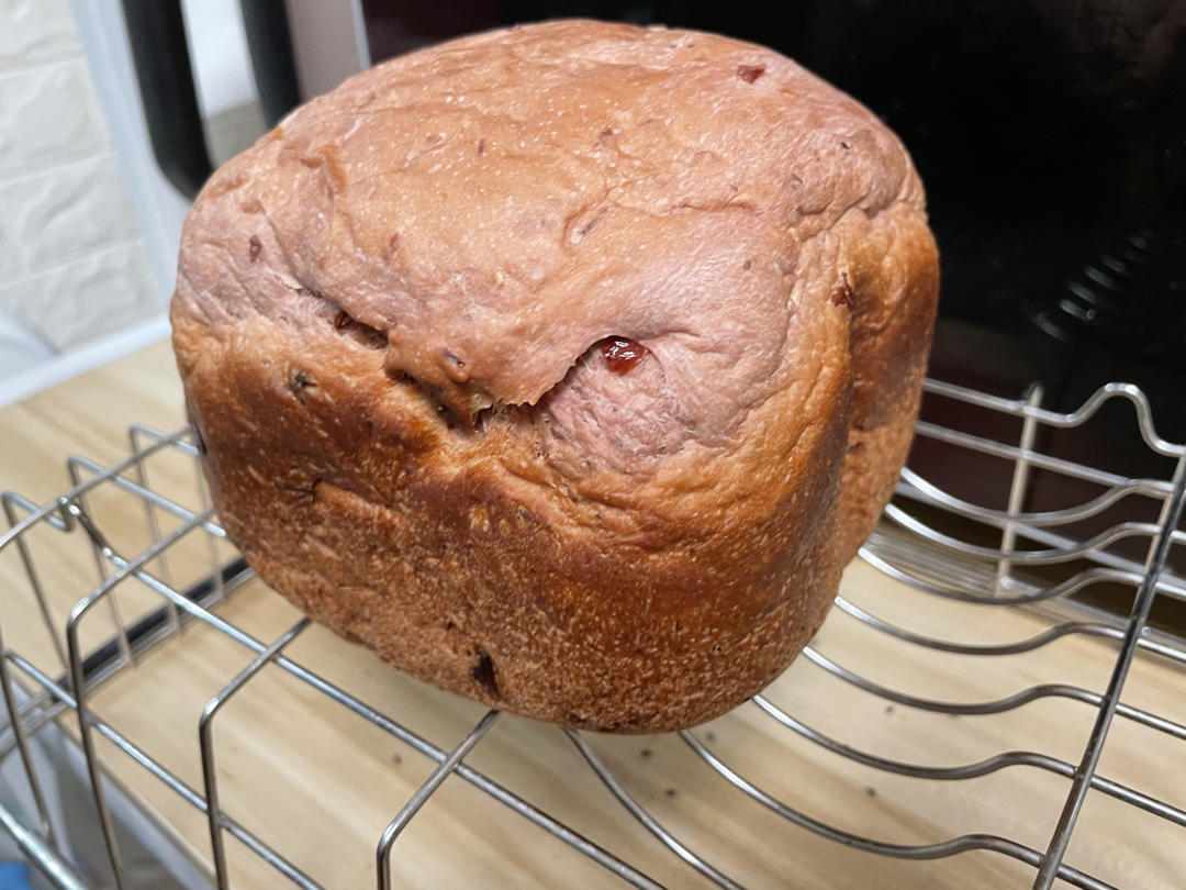 《我爱面包机》红葡萄酒果干吐司