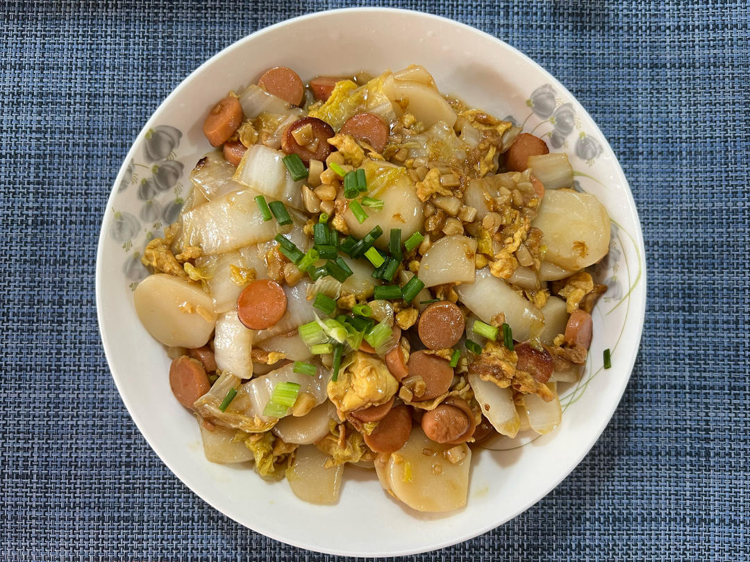 白菜火腿炒年糕