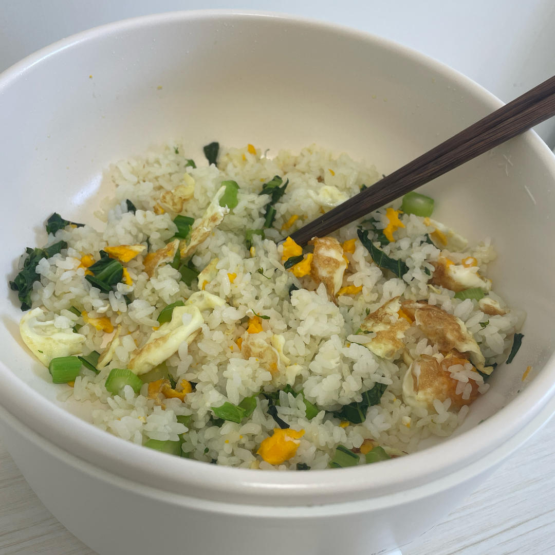 青菜蛋炒饭