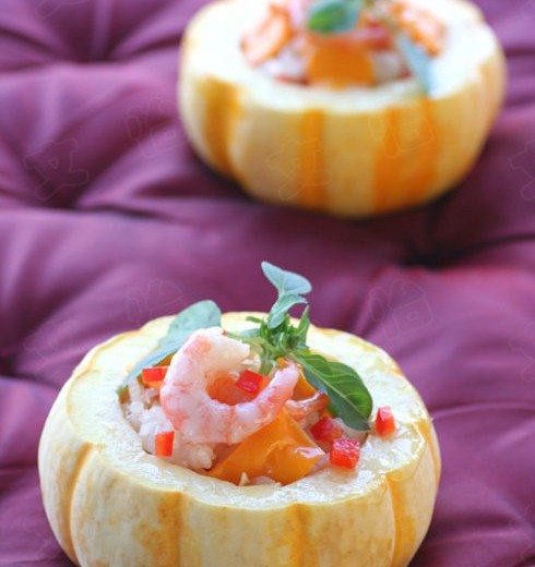 金瓜甜虾饭盅的做法