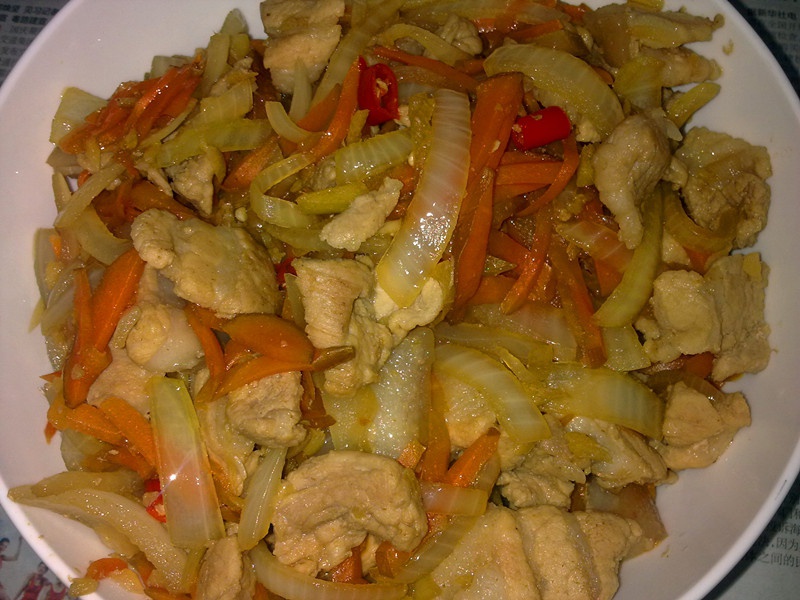 胡萝卜炒肉