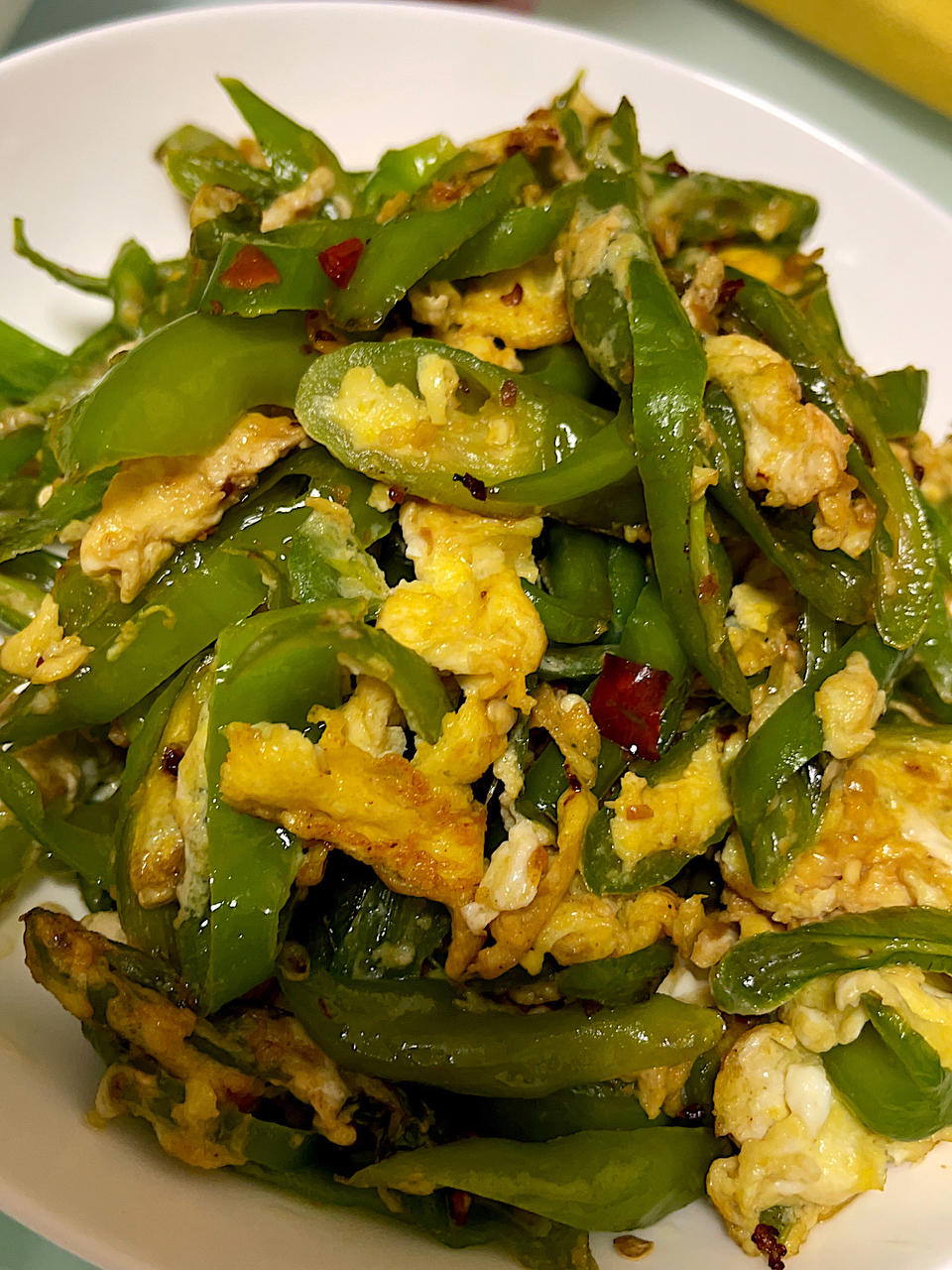不一样的辣椒炒鸡蛋～下饭神器!