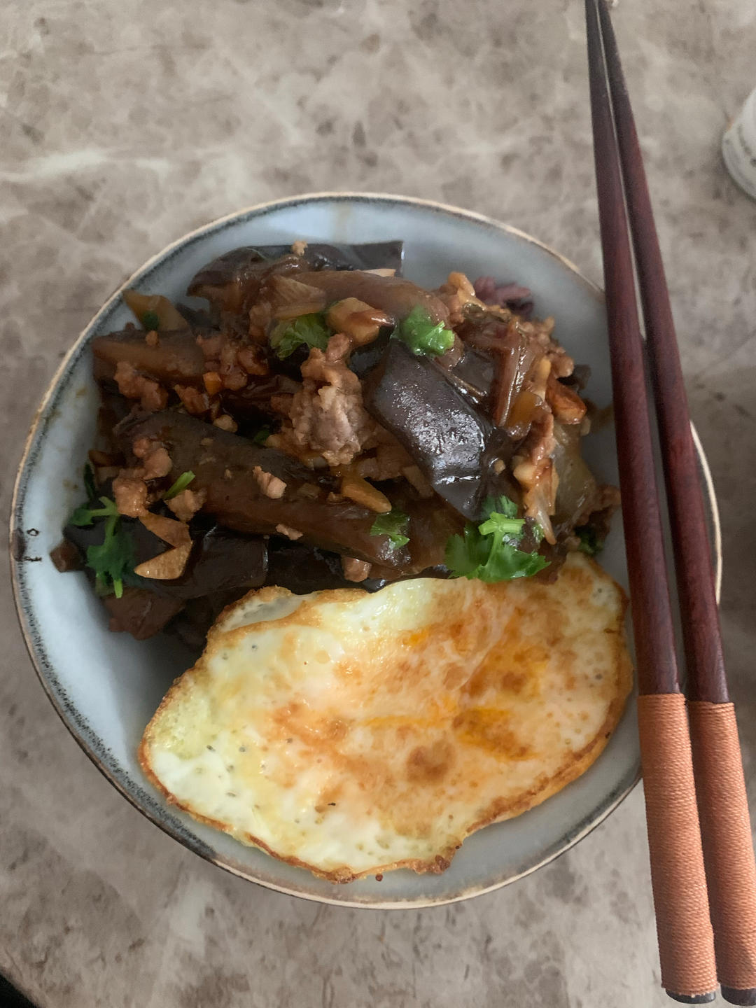 【茄子焖饭】入口就被惊艳到！茄子这么做，软糯可口、清爽不油腻！