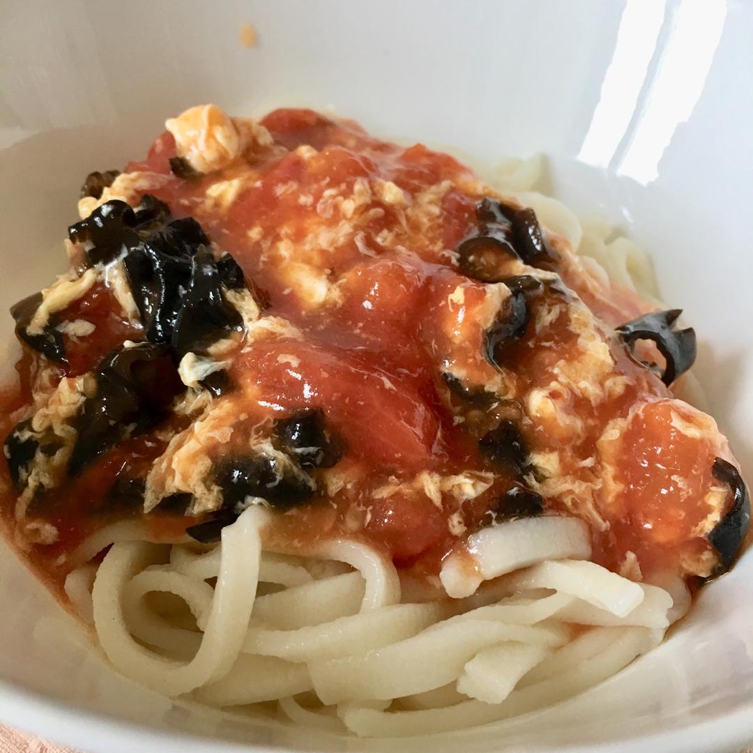 手擀西红柿鸡蛋打卤面