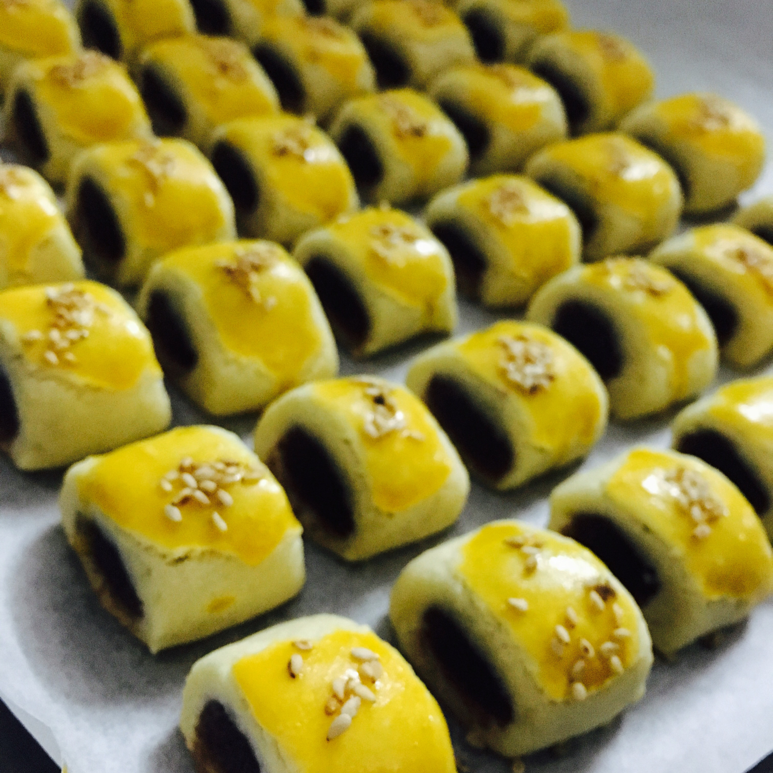 一口豆沙酥