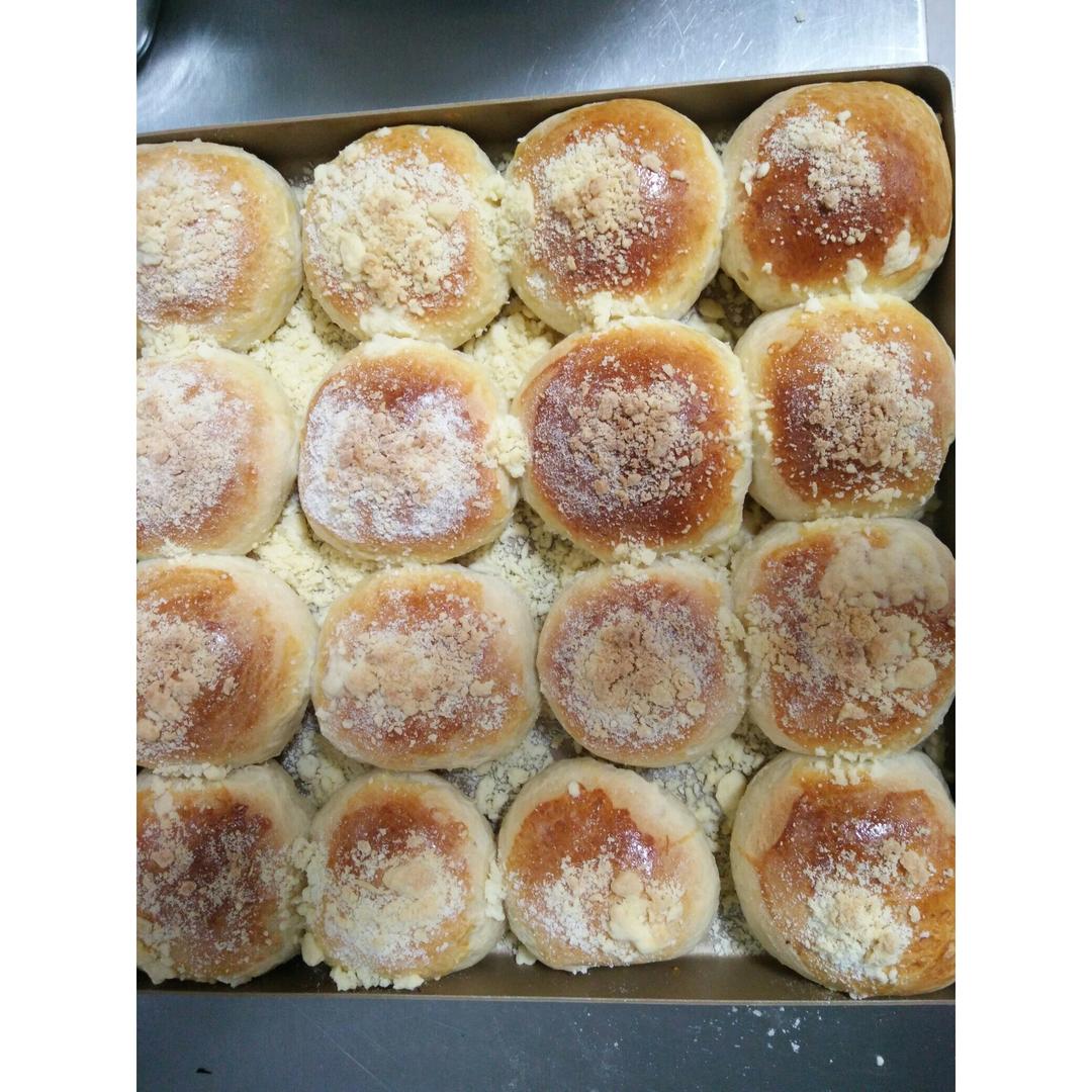奶香酥粒面包