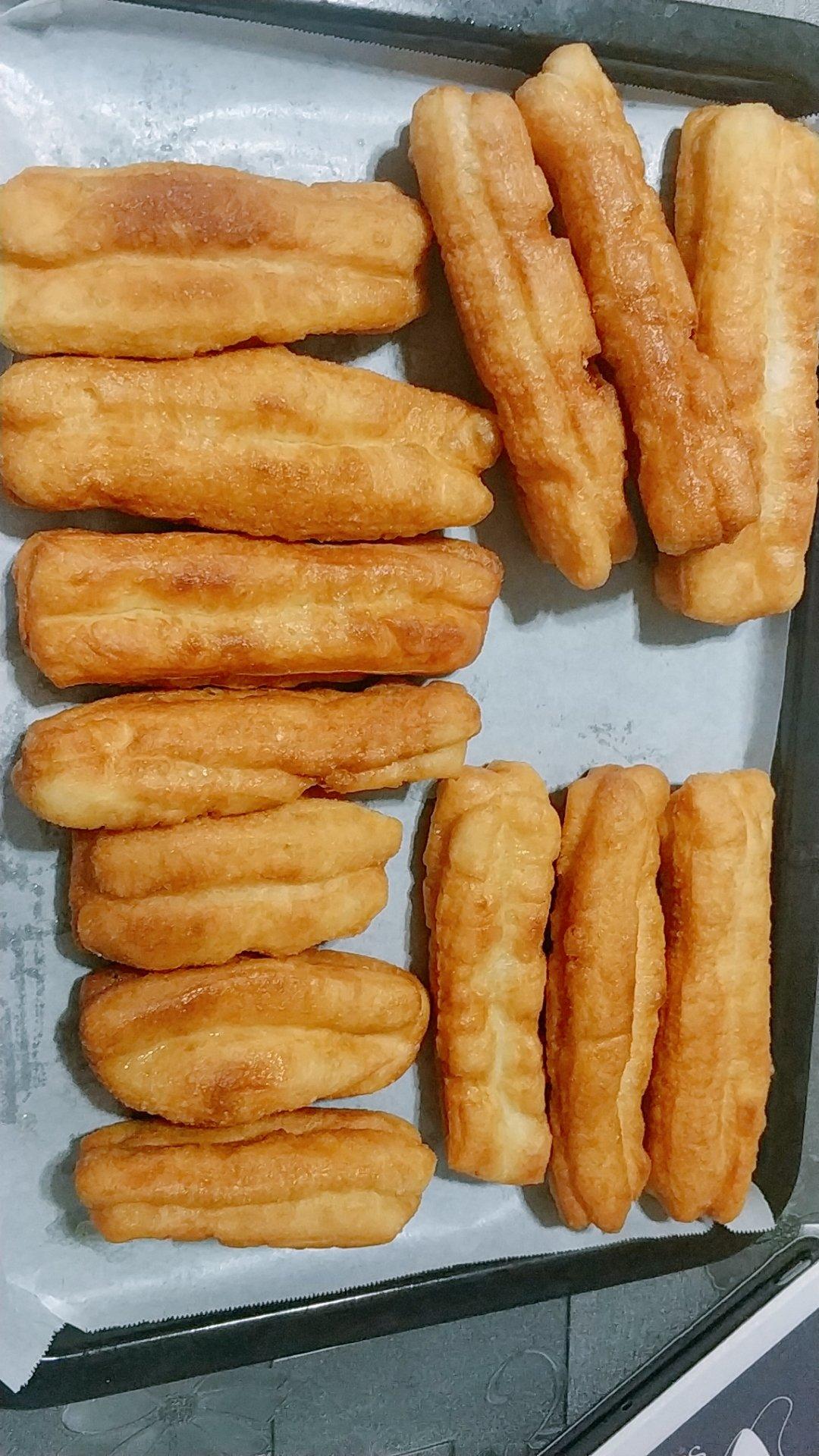 快手早餐～自制油条（酵母版，不含泡打粉、膨松剂）