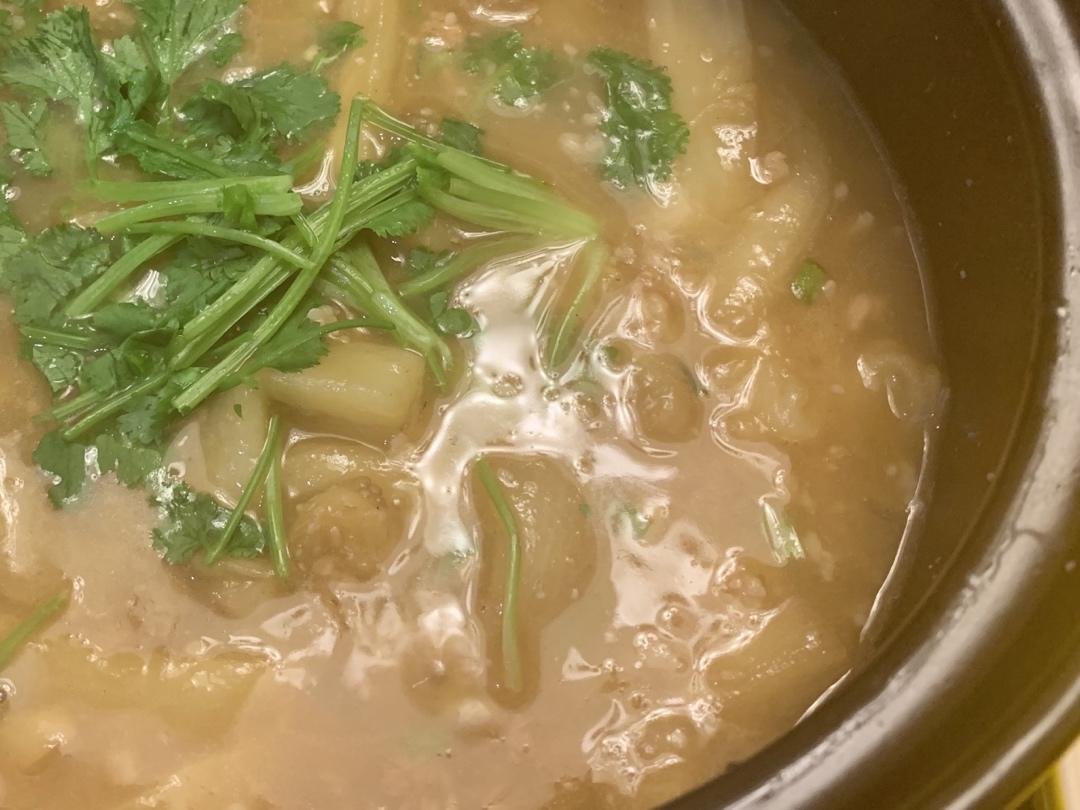 咸鱼茄子煲（少油）