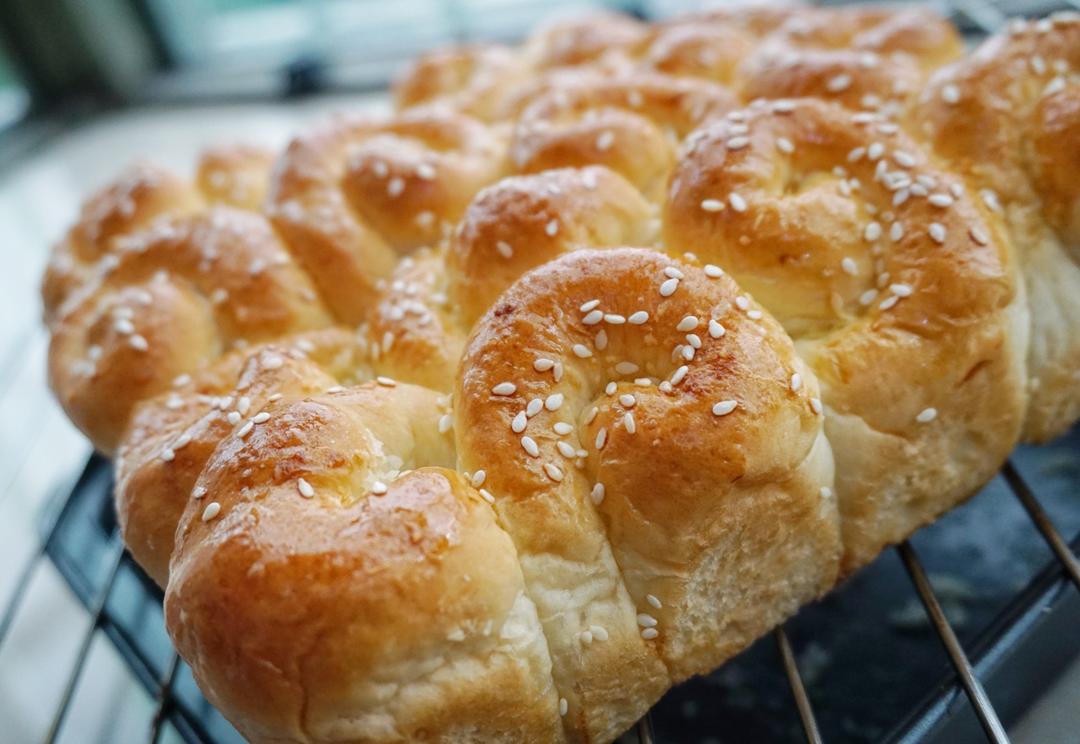 脆底蜂蜜小面包