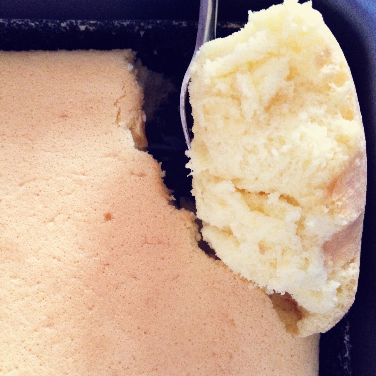 消耗淡奶油之作——淡奶油小蛋糕