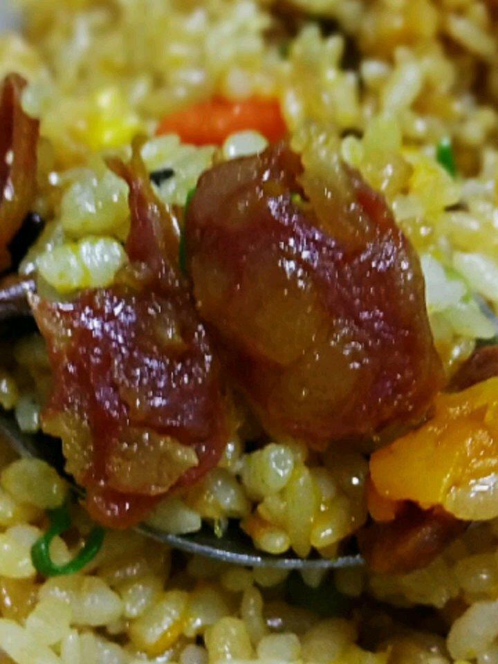 懒人必备～电饭煲腊肠焖饭