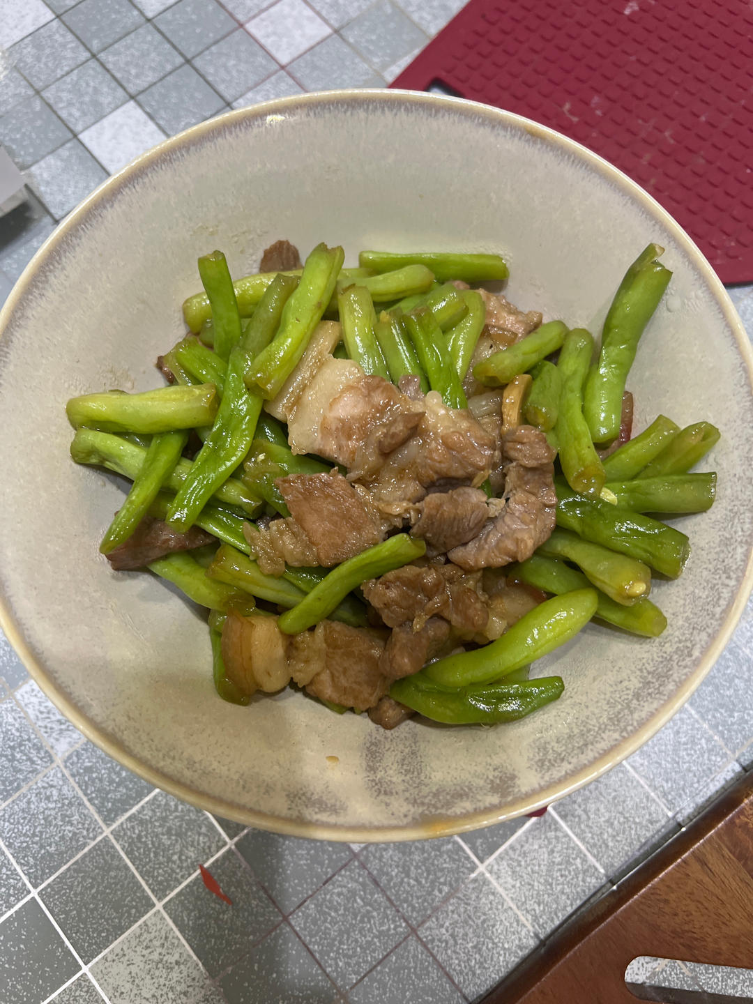 豆角炒肉片