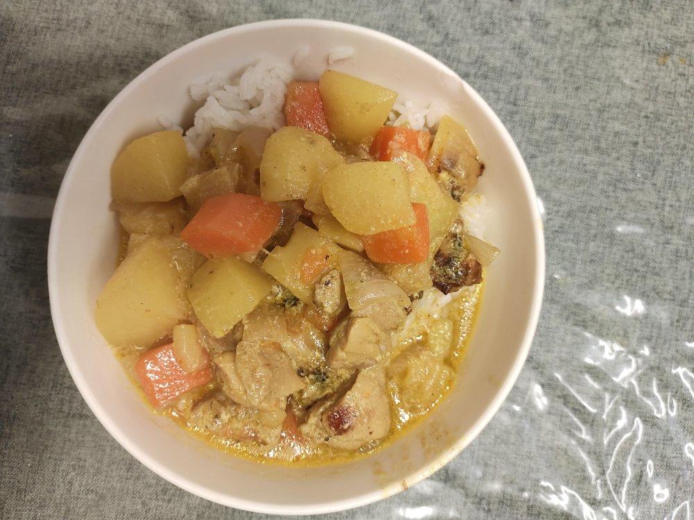 美味咖喱鸡饭