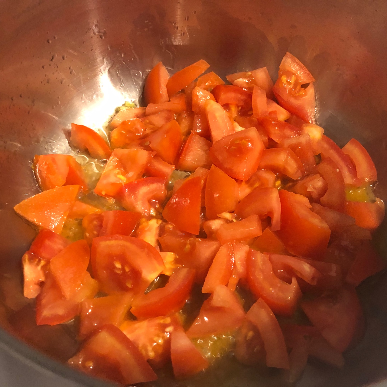 西红柿鸡蛋菠菜面的做法 步骤2