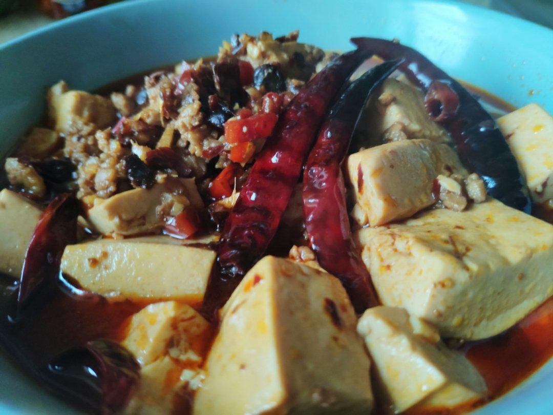 牛肉麻婆豆腐