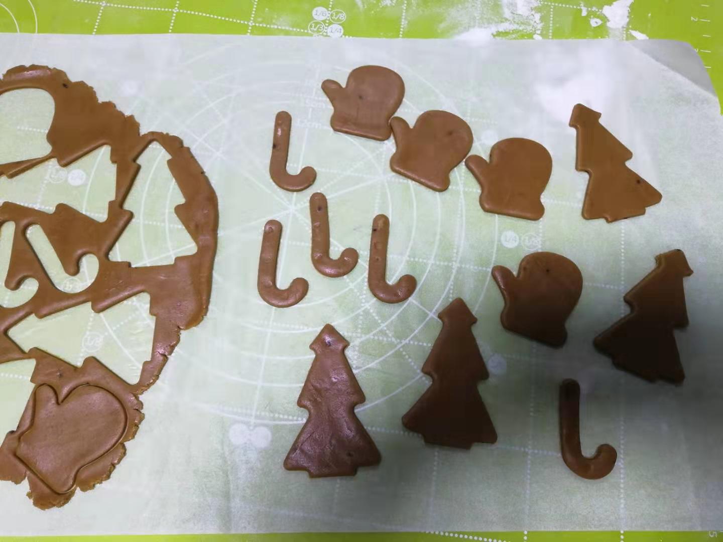 糖霜装饰饼干【KRUPS厨房机器人版】的做法 步骤9