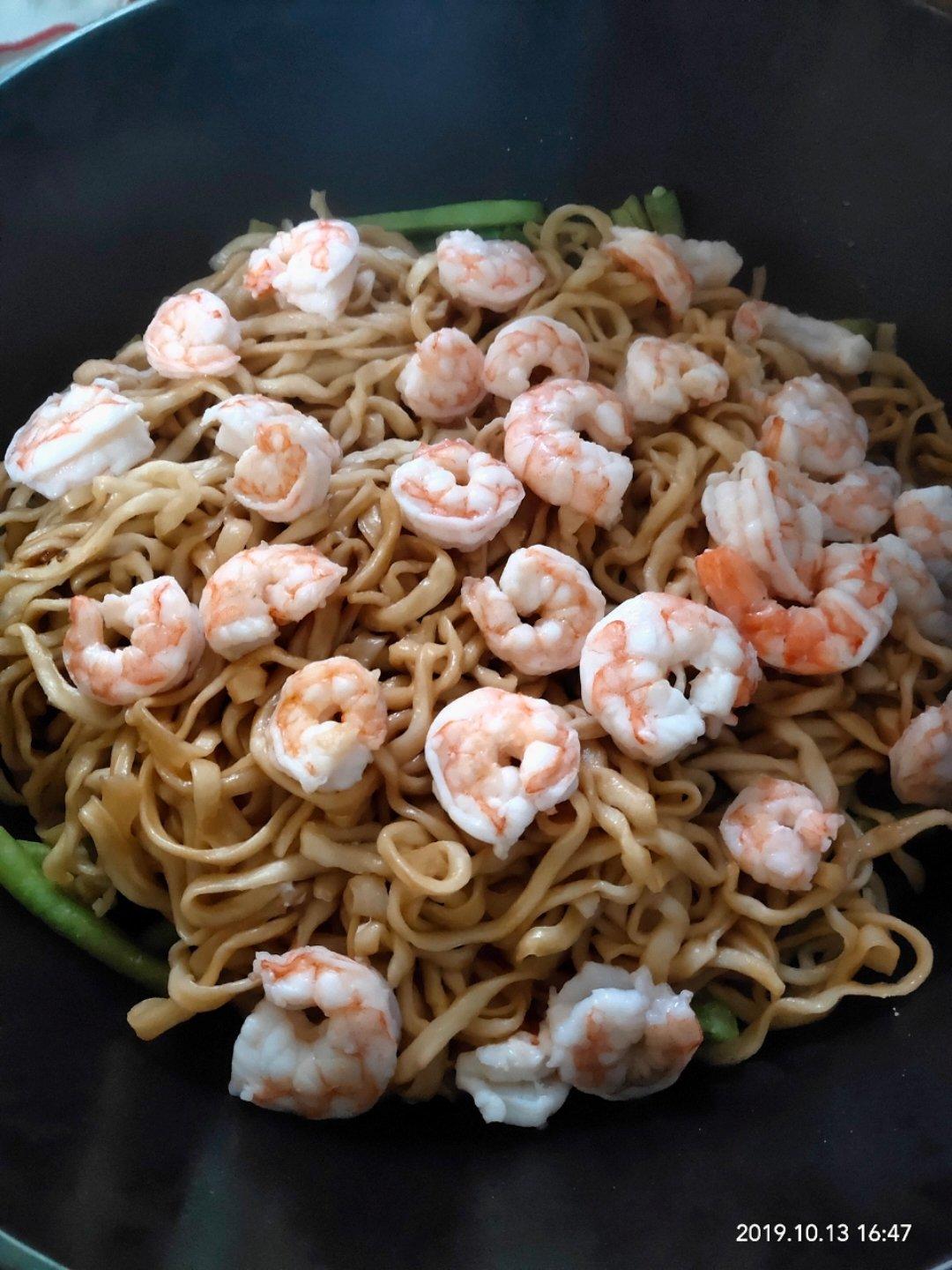 轻食易做～好吃的焖面