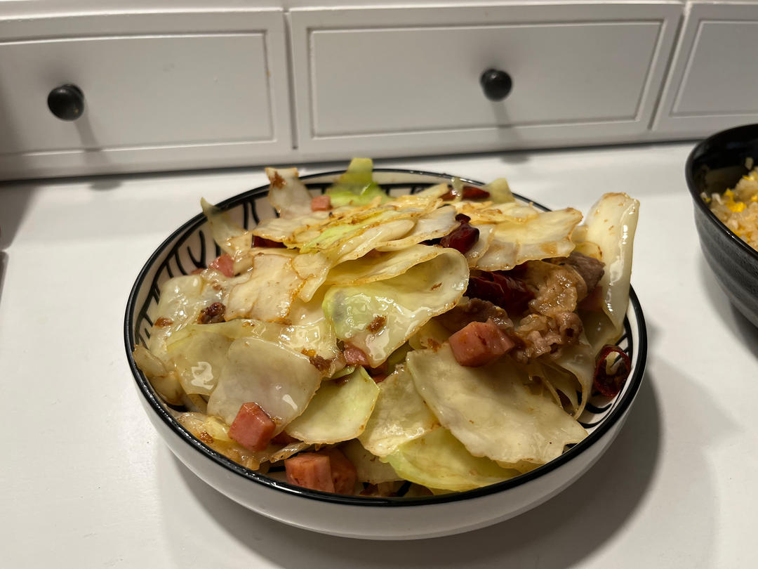 阿婆手撕包菜