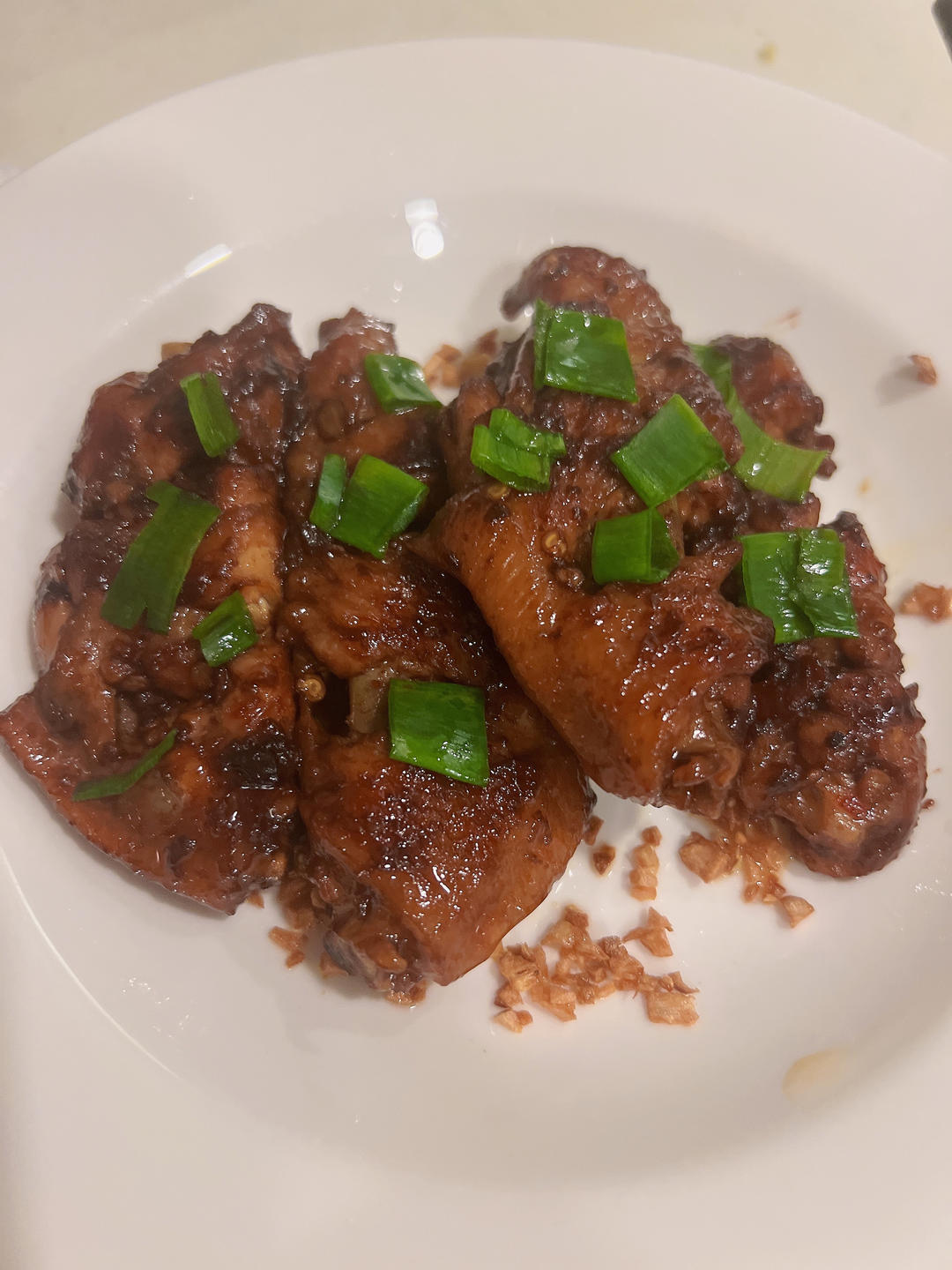 不要再可乐鸡翅了，求求你试试蒜香鸡翅吧，香味捅破天花板！