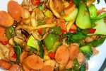 青菜炒蘑菇火腿