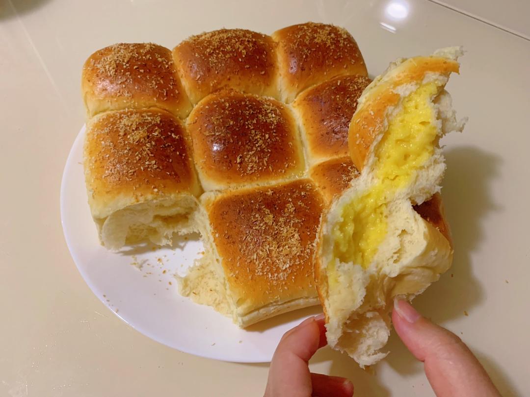 椰浆十字包 Coconut Custard Hot Crossed Bun