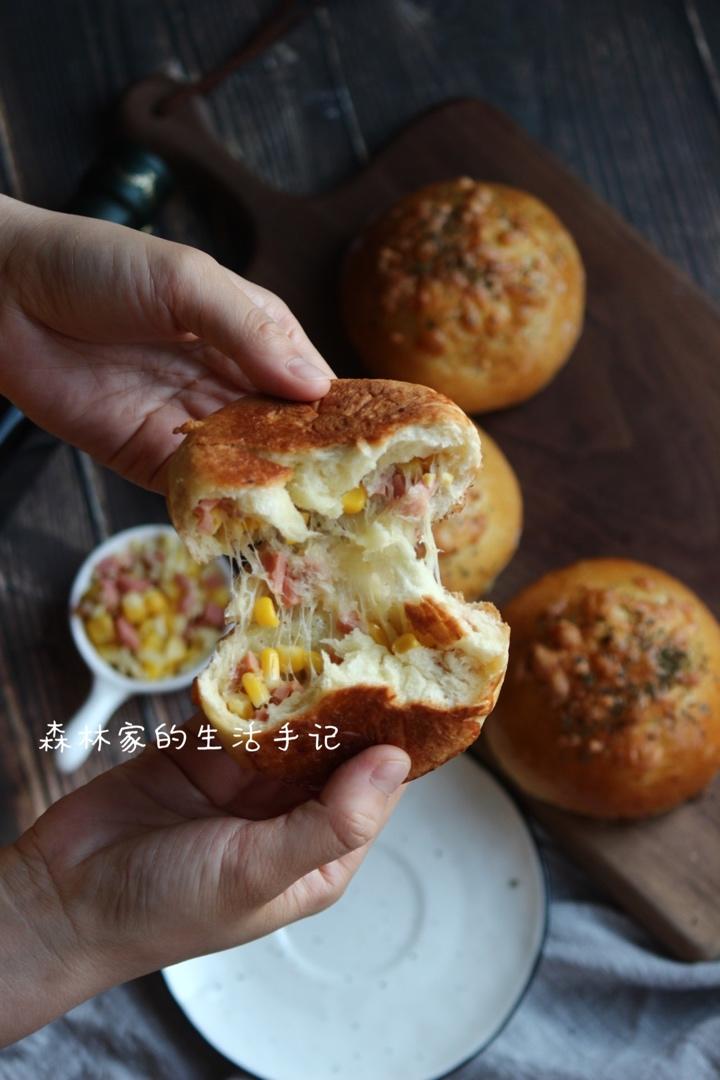 自制能拉丝的玉米火腿芝士包🥐简单易学的美味早餐