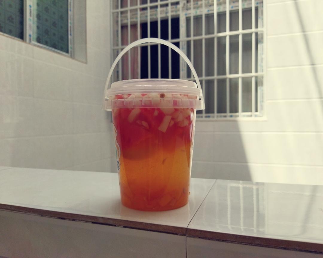 水果霸霸茶的做法