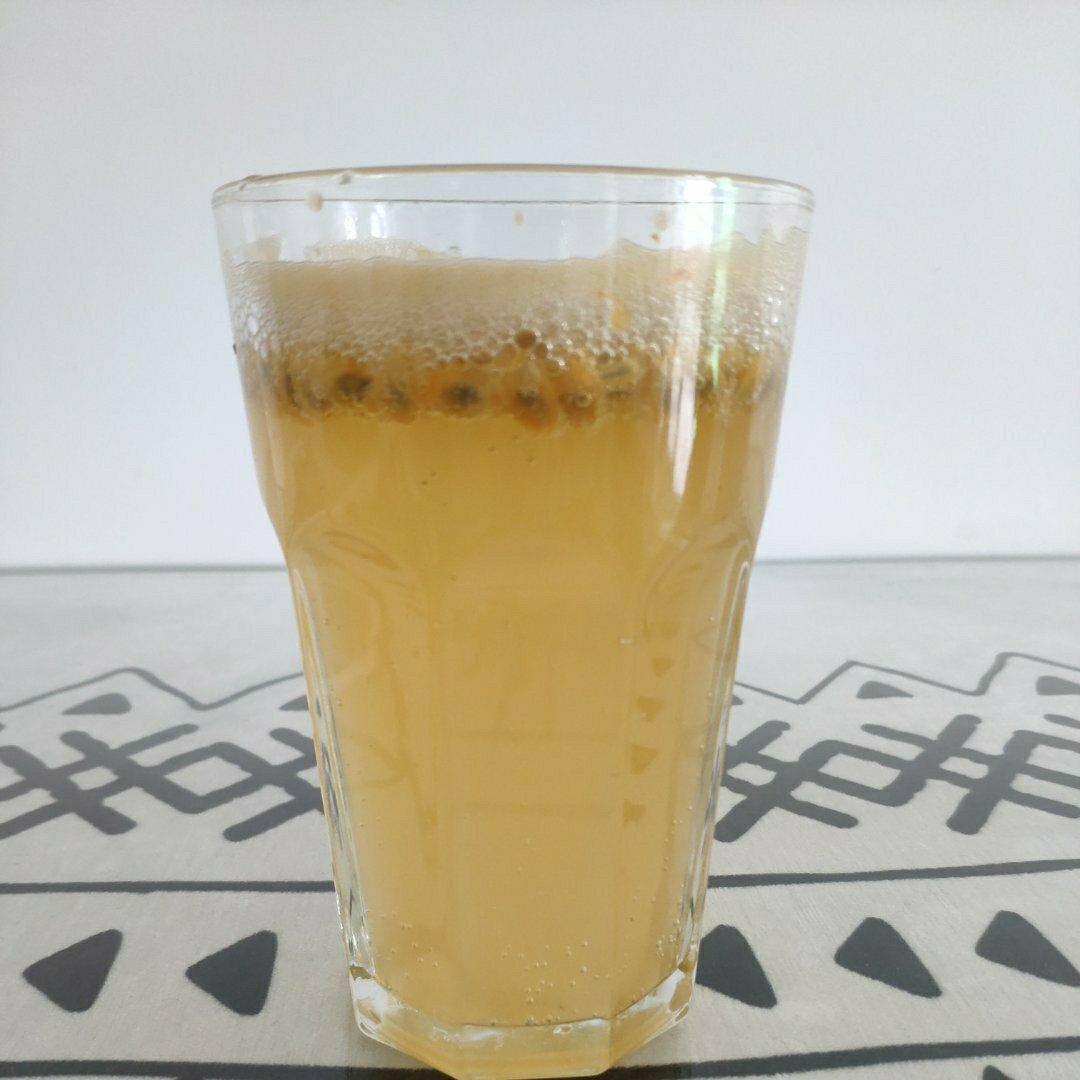 雪碧百香果汁