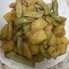 土豆炖豆角