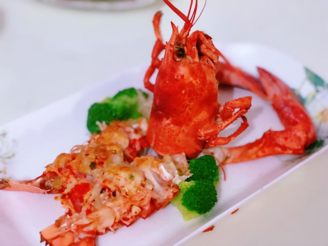 海蓝蓝的真好做的蒜蓉芝士焗波士顿龙虾