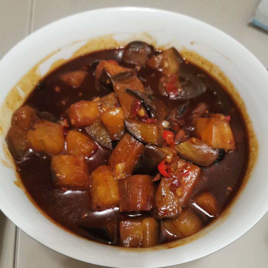 不用油炸超省油的鱼香肉末茄子煲