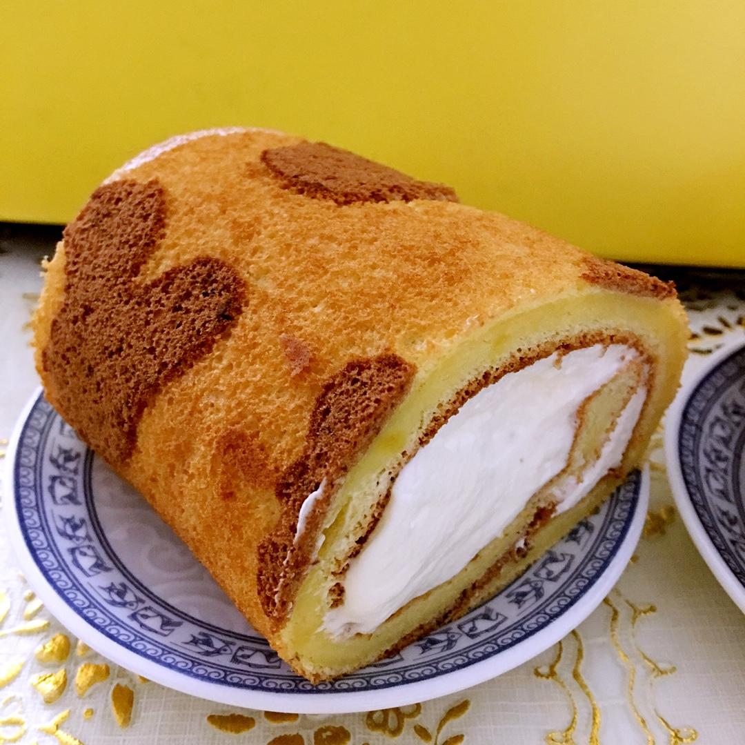 《Tinrry下午茶》教你做基础原味蛋糕卷