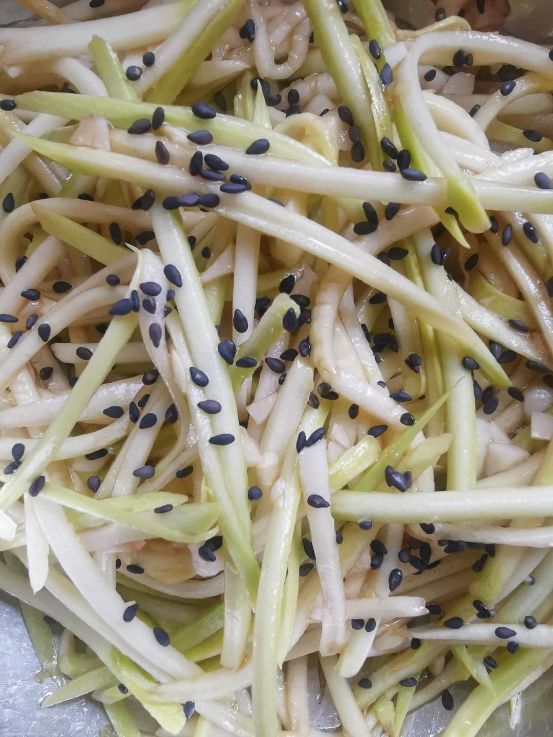 一定要试试的清新爽口凉拌西葫芦