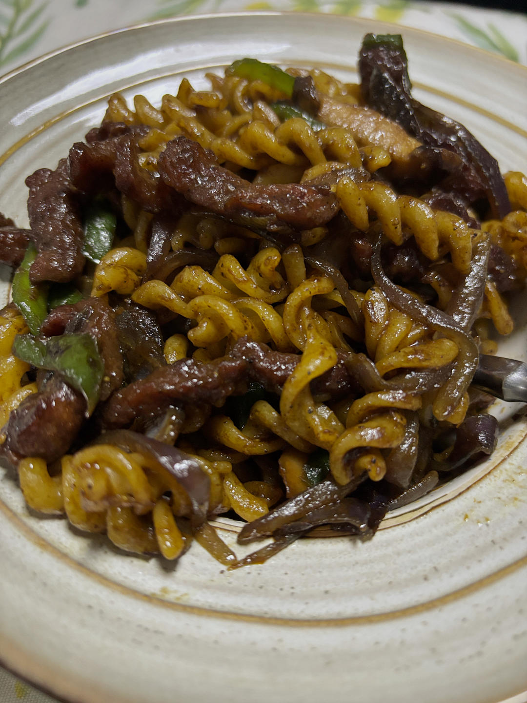 味道不输西餐厅的黑椒牛柳意面