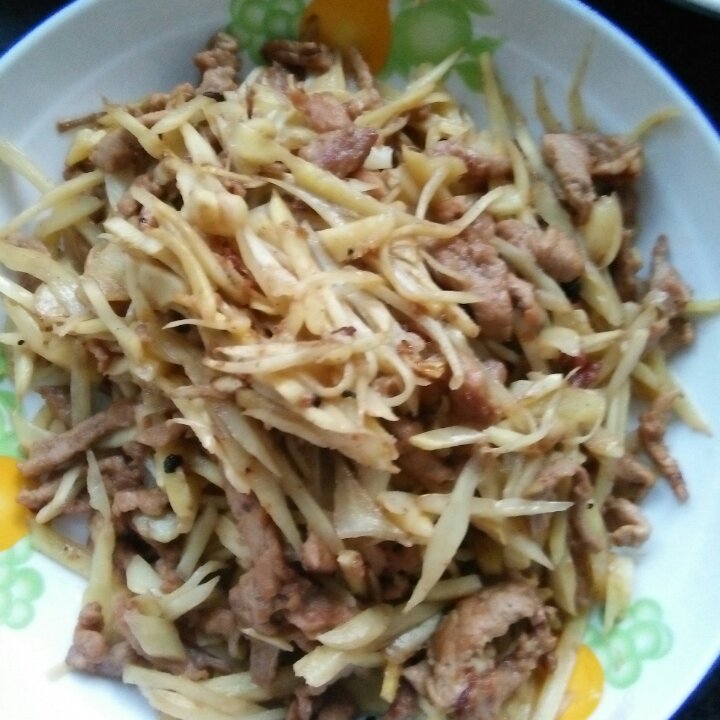 仔姜炒肉丝