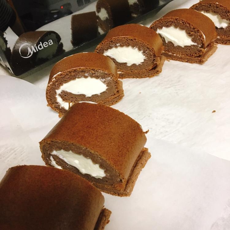 小四卷～风靡美食群的美味蛋糕卷